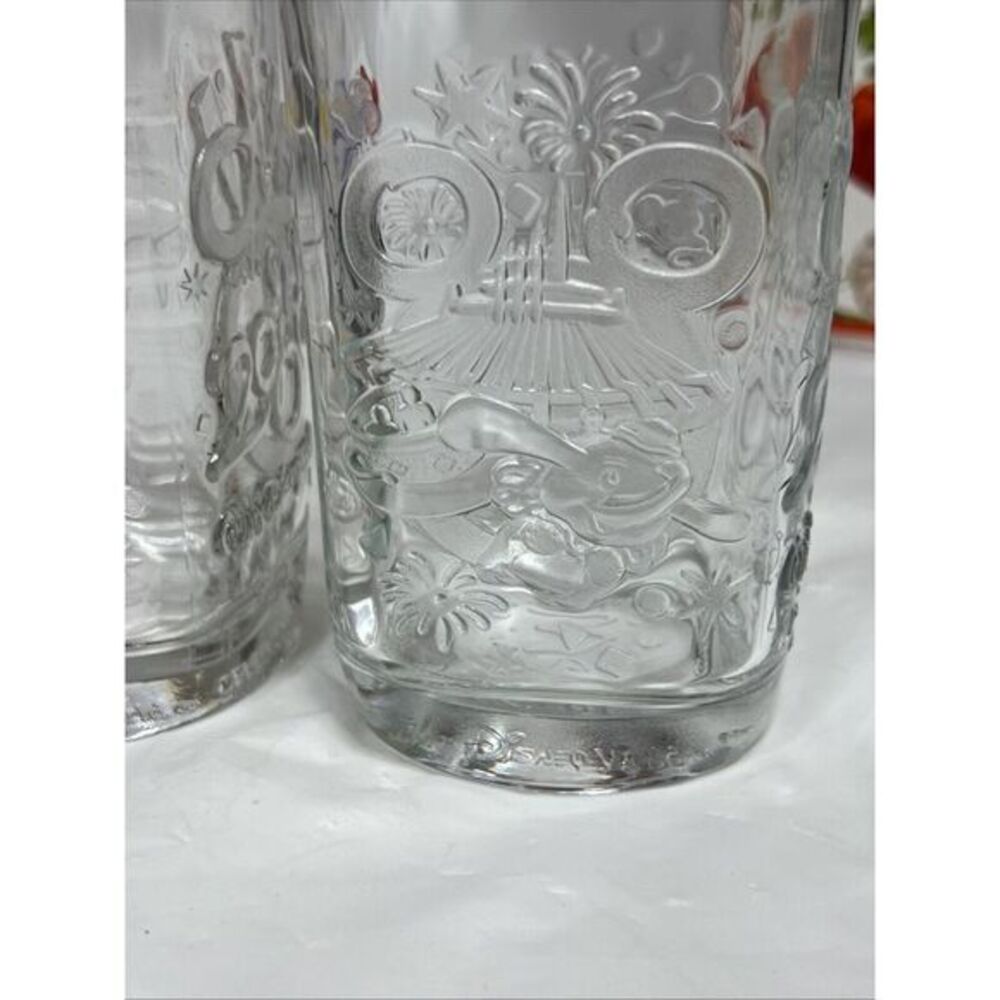 Walt Disney World 2000 McDonald's Celebration Mickey Mouse 3 Square Glasses. - Picture 13 of 13